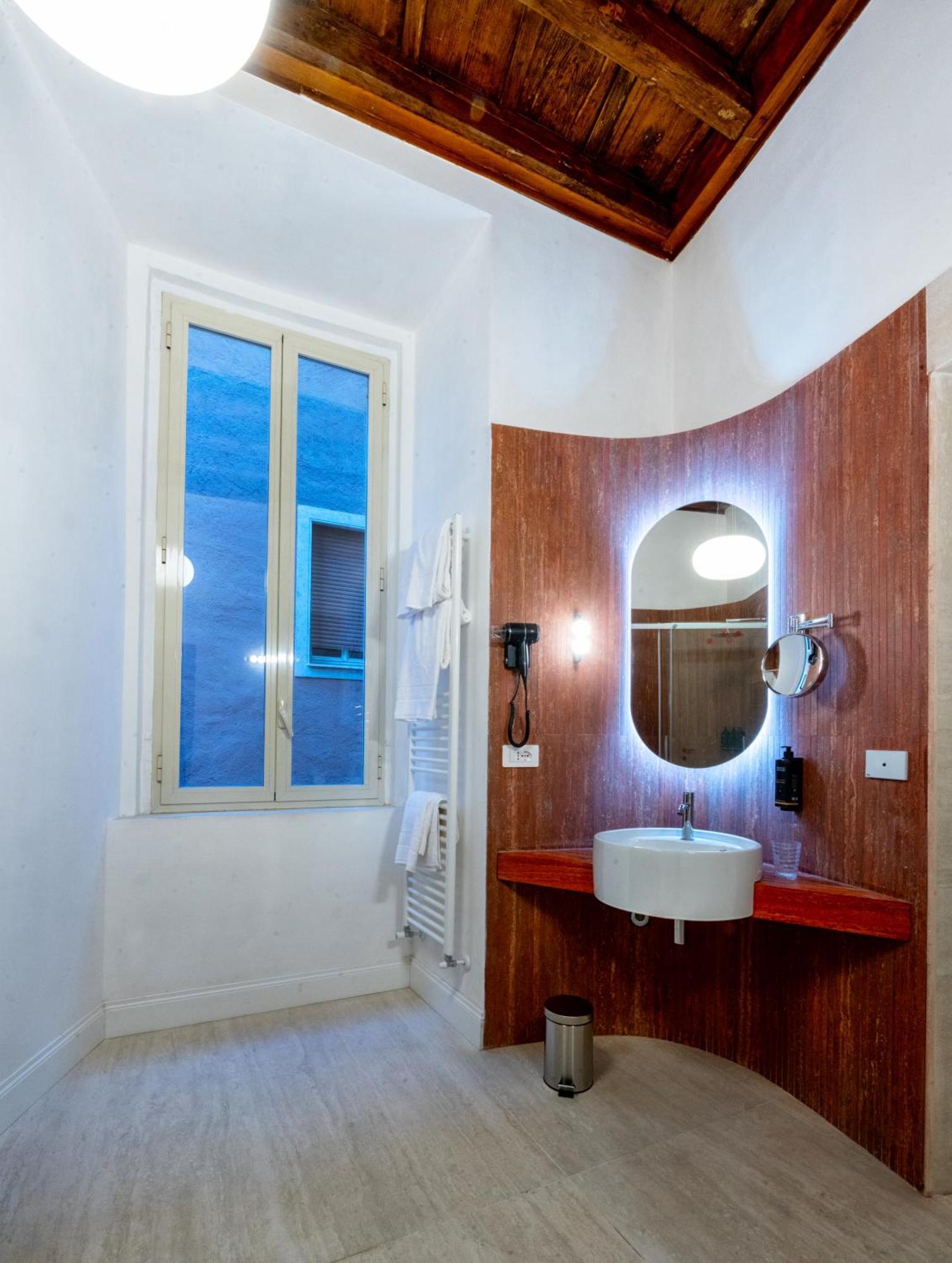 Agh - Capranica Hotel Рим Екстериор снимка